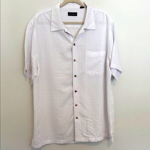 Covington Men’s White Casual Button Down Shirt Size L